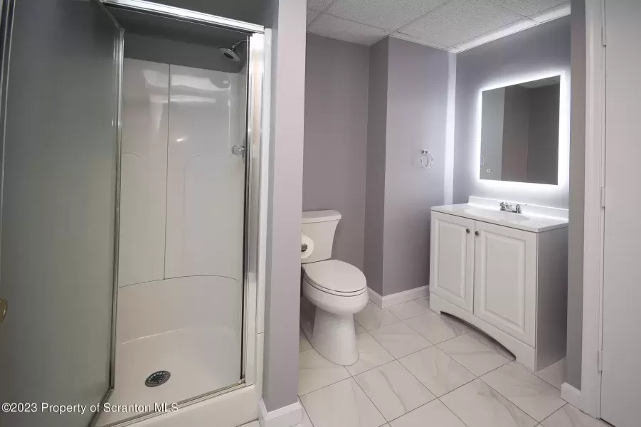 3/4 Bathroom