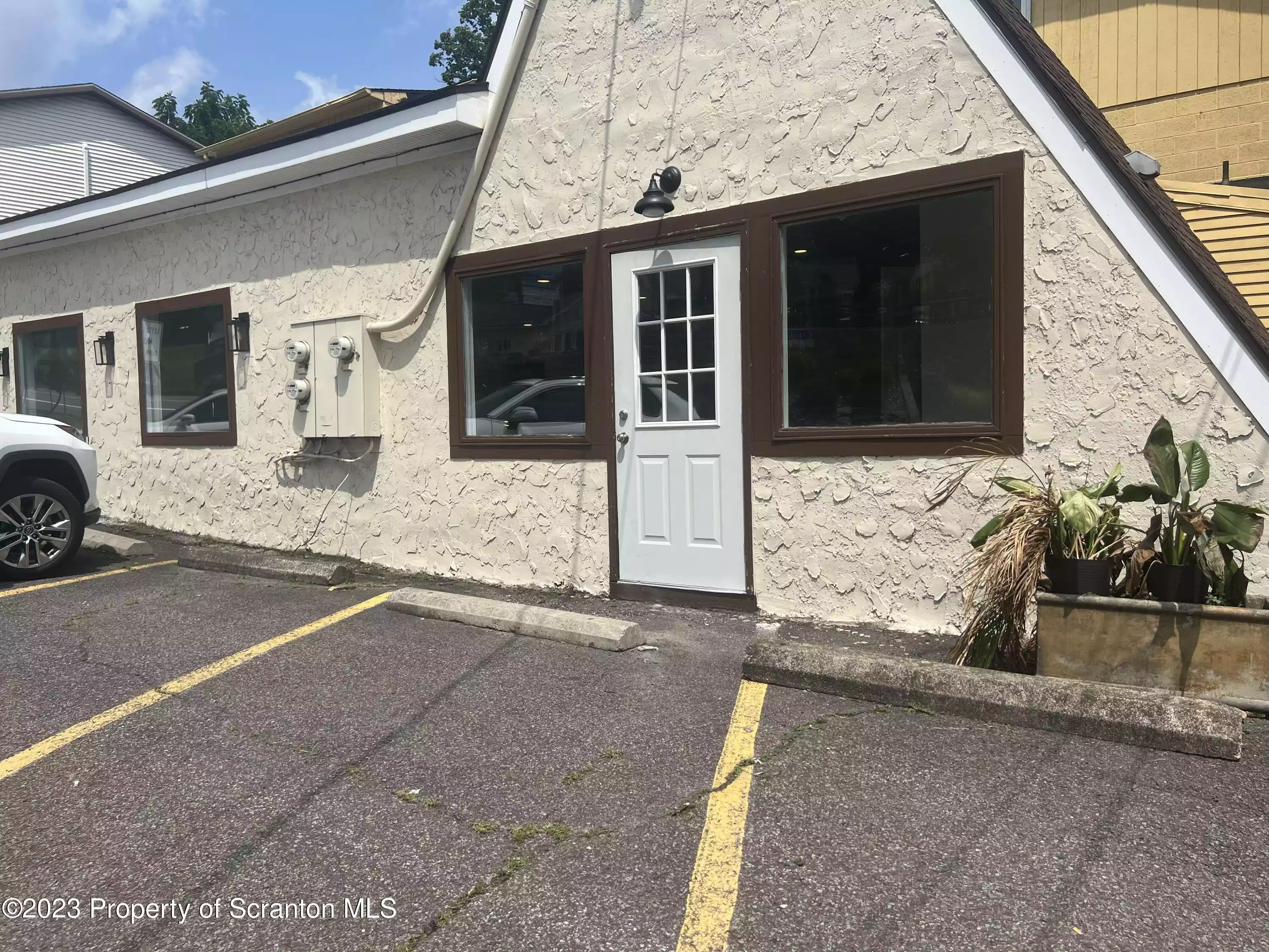 725 State Street, Clarks Summit, Pennsylvania 18411, ,Commercial Lease,For Lease,State,GSB233130