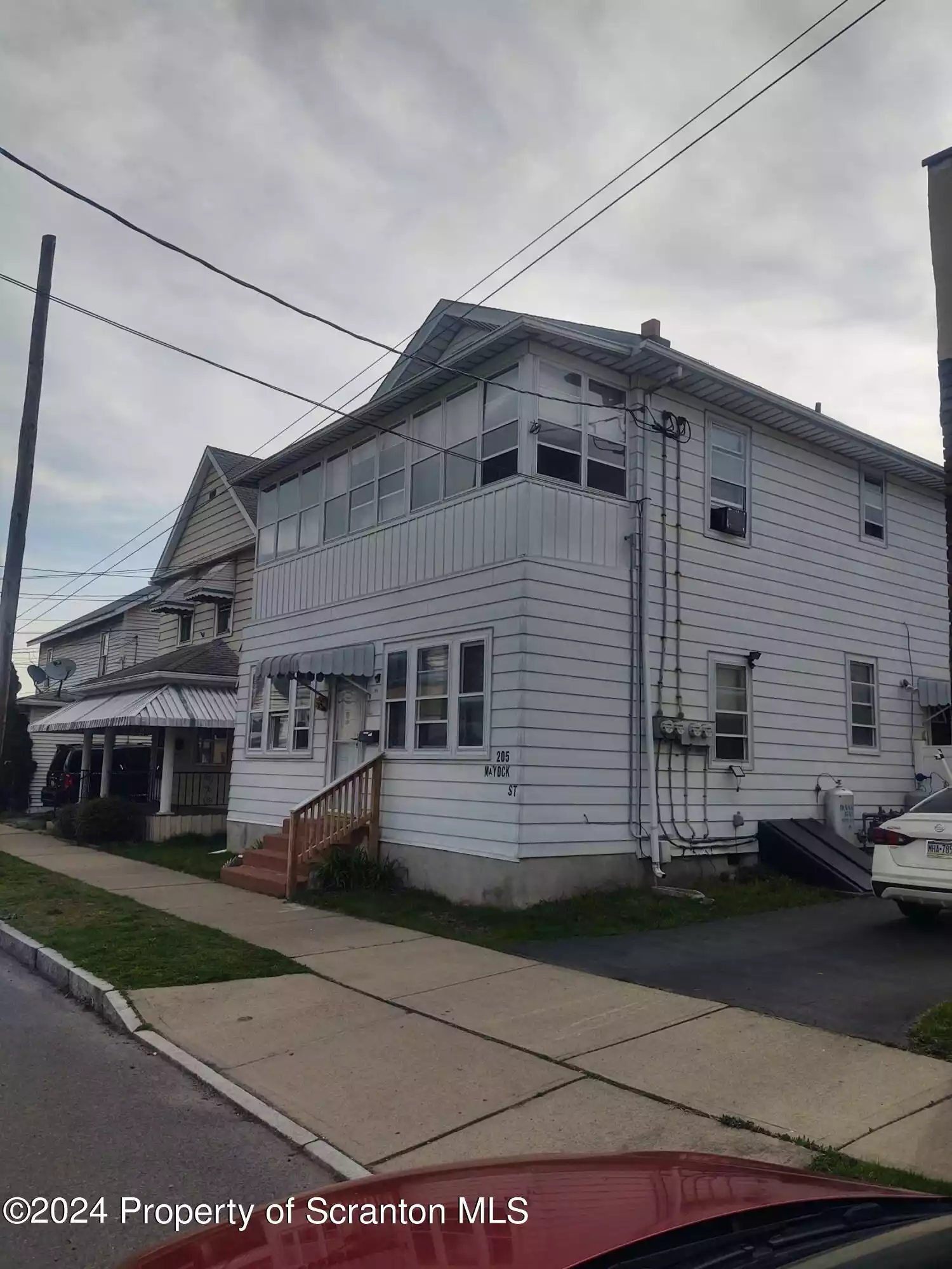 205 Mayock Street, Wilkes-Barre, Pennsylvania 18705, ,4 BathroomsBathrooms,Residential Income,For Sale,Mayock,GSBSC2037