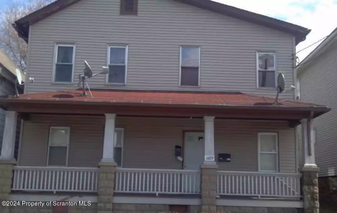 1409 Prospect Avenue, Scranton, Pennsylvania 18505, 5 Rooms Rooms,1 BathroomBathrooms,Residential Lease,For Lease,Prospect,GSBSC2047