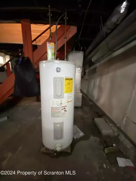 1615 Electric Water Heater