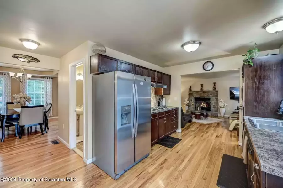 2076 Minqua Trail 22 Large