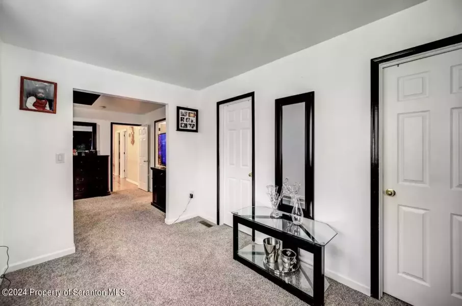 2076 Minqua Trail 55 Large