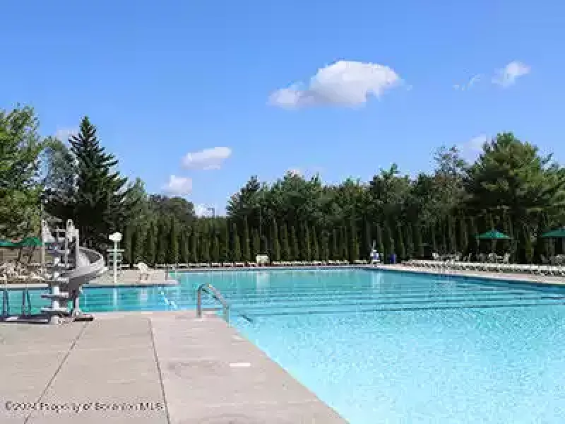 2076 Minqua Trail 68 Large