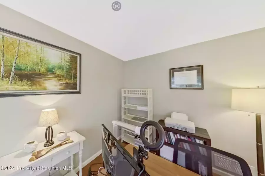 29 Landmark Dr 22 Large