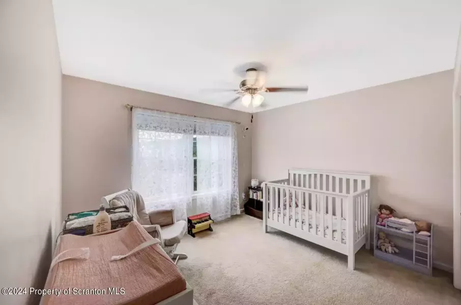 29 Landmark Dr 25 Large